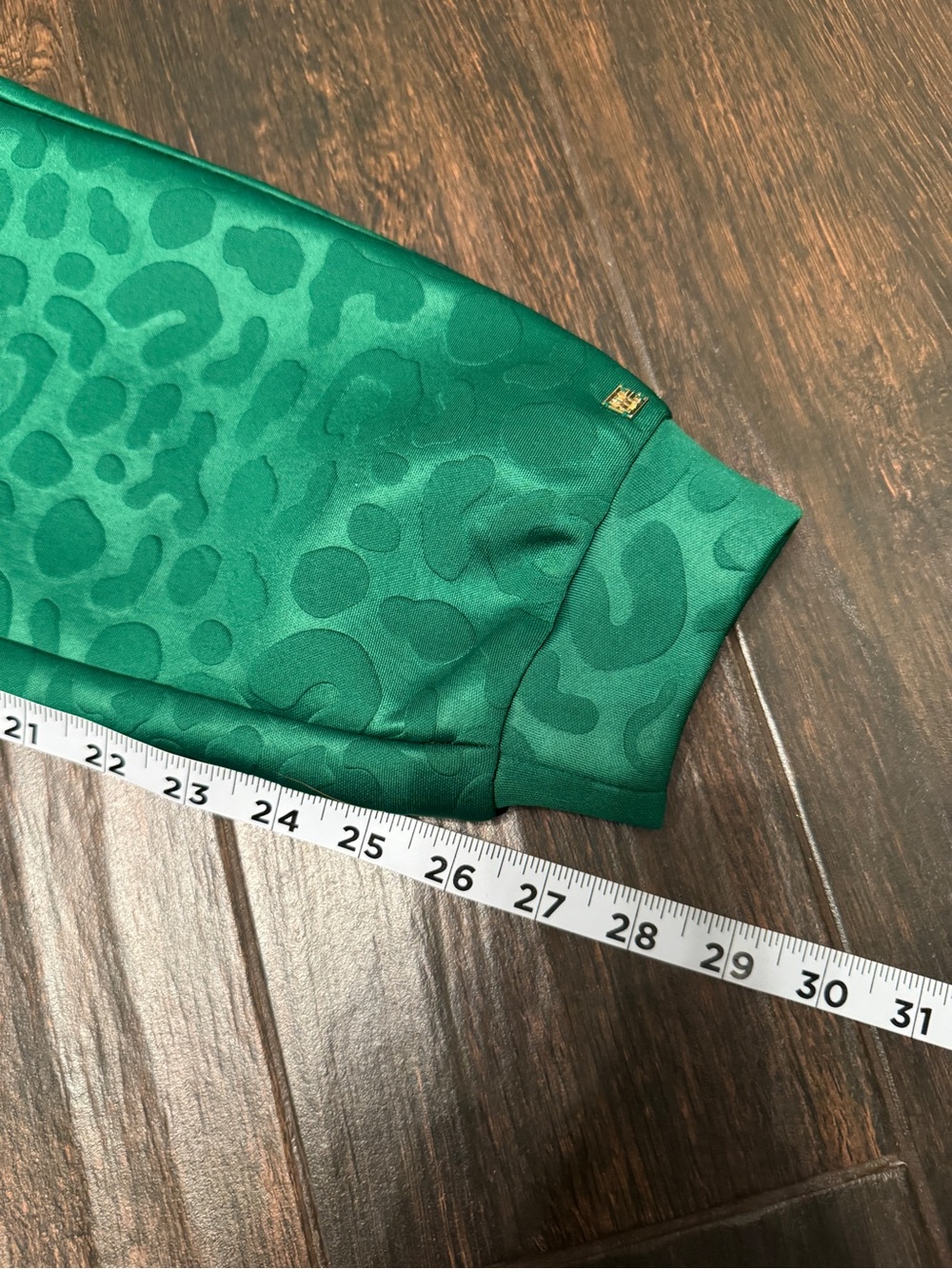 Emily McCarthy Evergreen Cheetah Jacquard Matching Set NWT Top & Bottoms - Picture 12 of 12